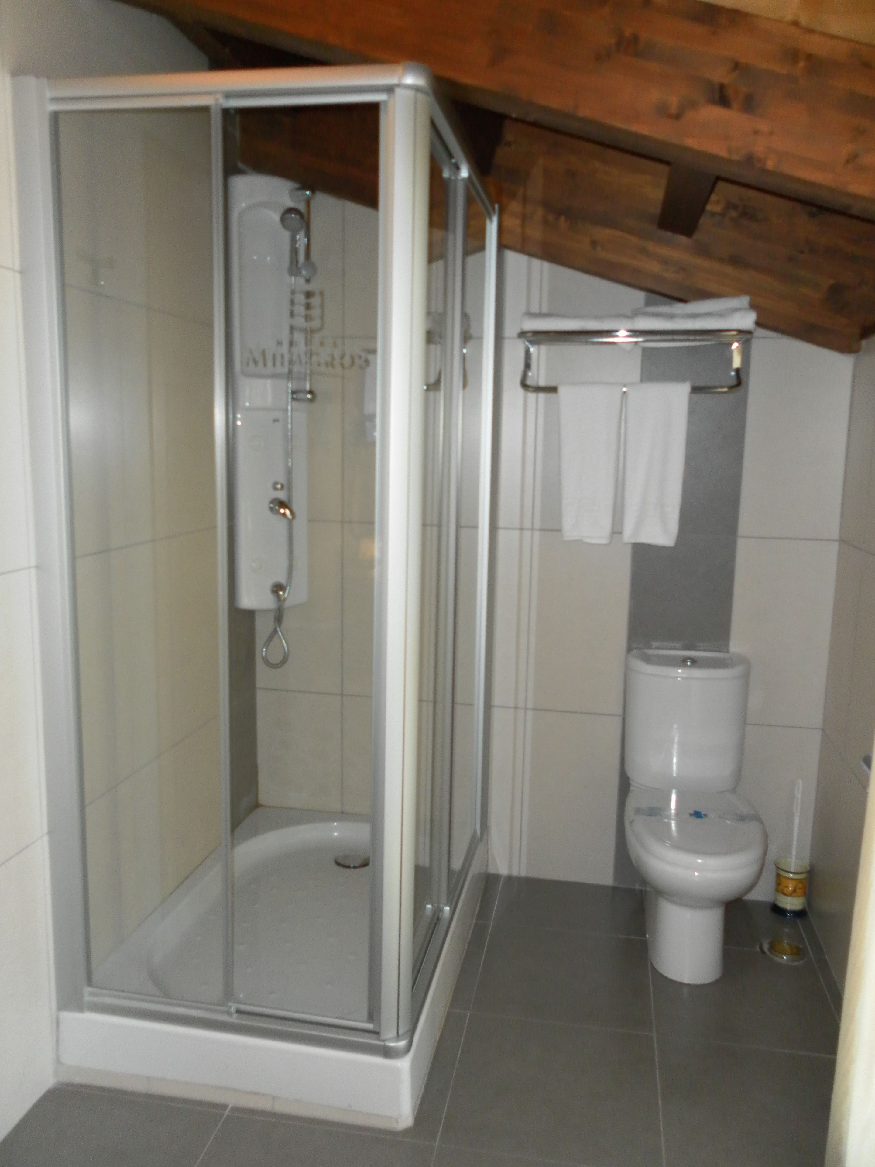 suite | bathroom | free toiletries, hair dryer, towels, soap