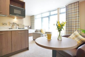 Télévision à écran plat