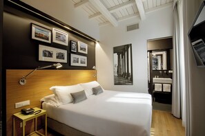 Junior Suite - Coronari Palace (Rome)