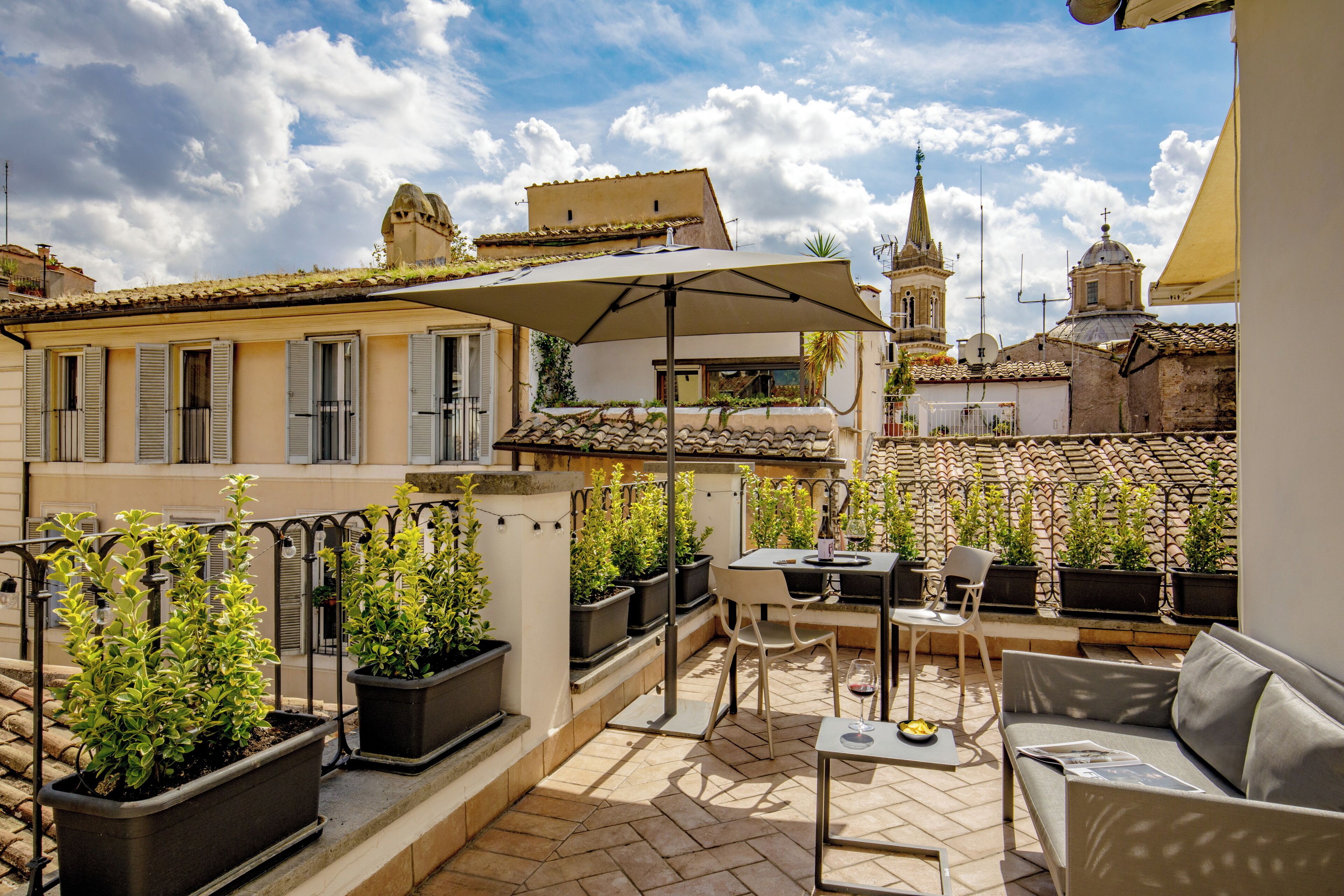 suite, terrace | terrace/patio