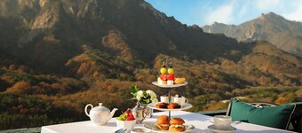 โรงแรมเคนซิงตัน ซอรัก