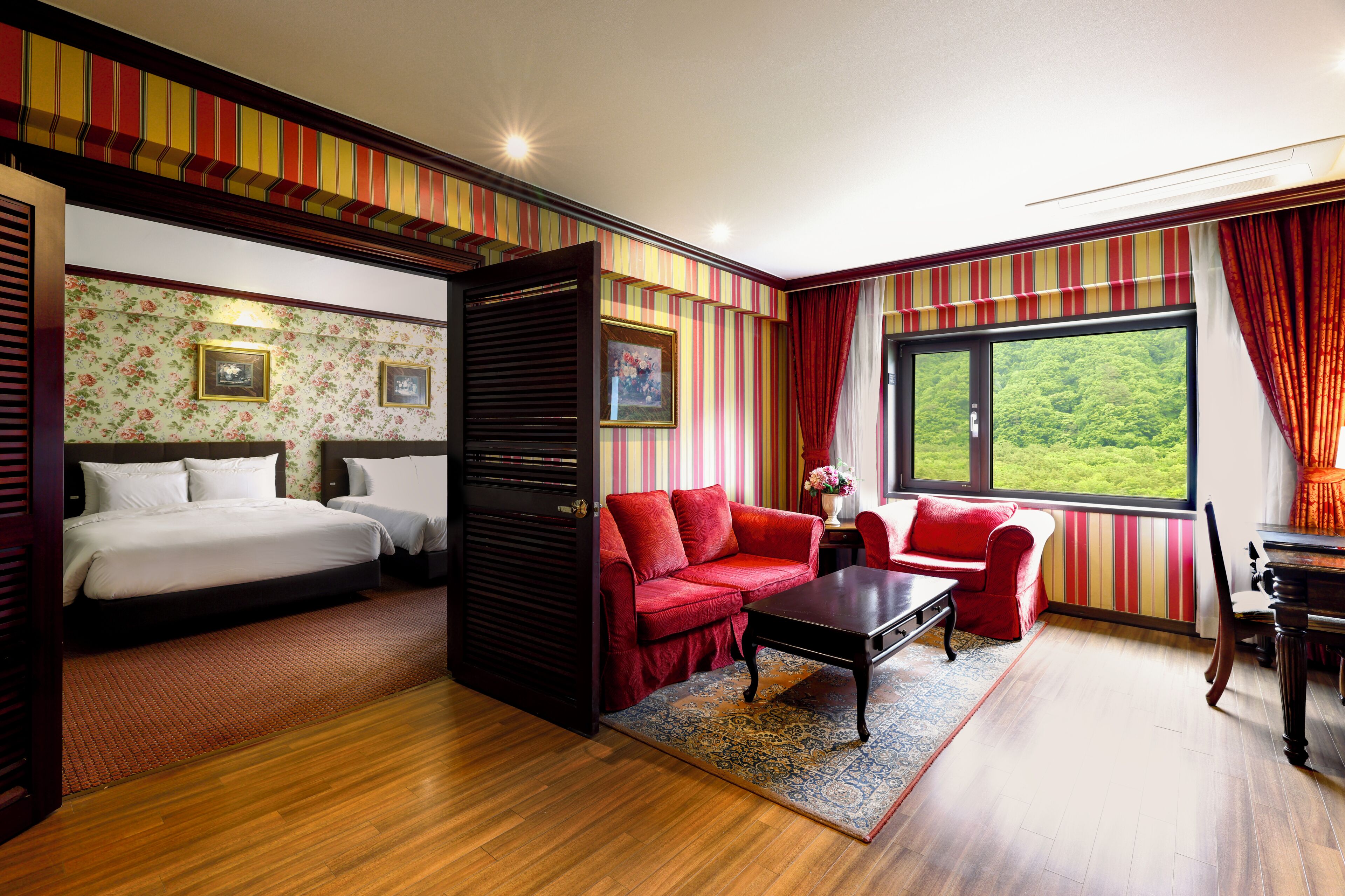 Diana Suite Room | Sängtillbehör av högsta kvalitet, duntäcken och memory foam-madrasser