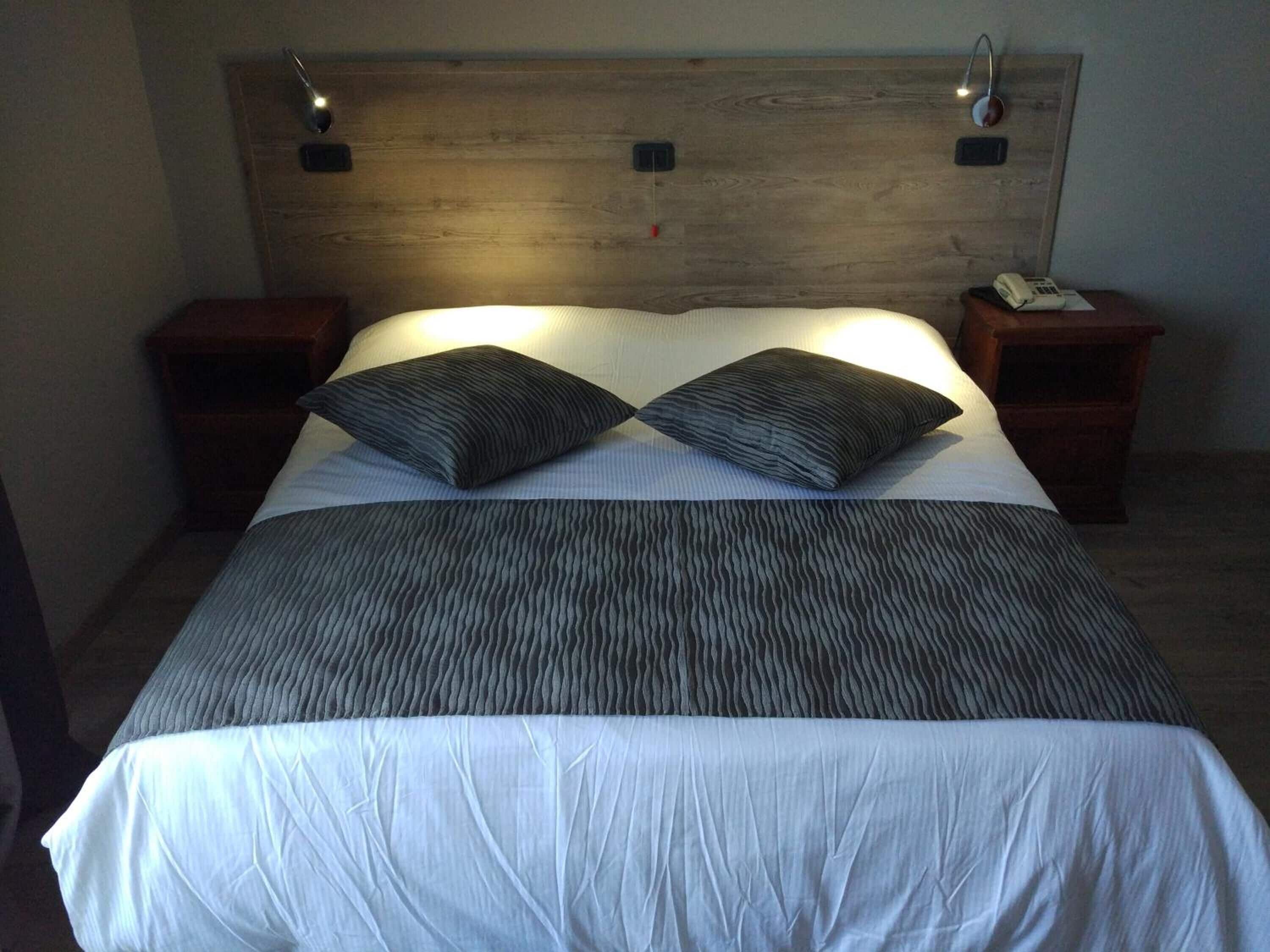 superior room, 1 double bed, valley view | 1 bedroom, down duvets, minibar, in-room safe