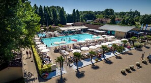 Poolside bar - Hu Venezia Camping in Town (Mestre)
