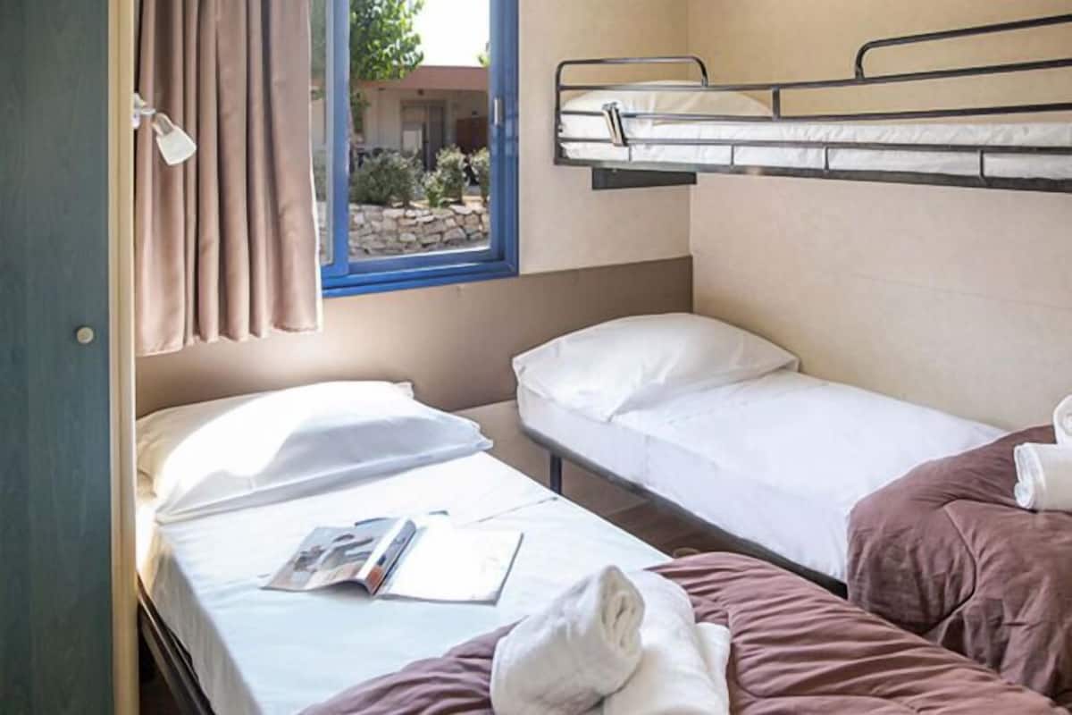 Blackout curtains, cots/infant beds, free WiFi, bed sheets