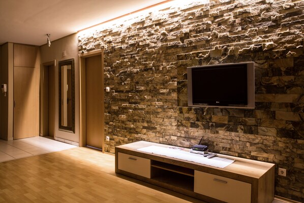 Living area - Far Home Apartments (Budapest)
