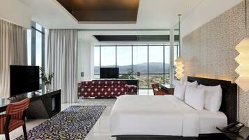 Penthouse, 1 Bedroom, Ocean View | Premium bedding, minibar, in-room safe, desk