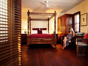 McAlpine Suite | In-room safe, soundproofing, iron/ironing board, free WiFi - Pinctada McAlpine House (Broome)