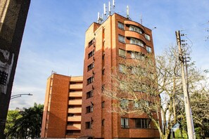 숙박 시설 정면