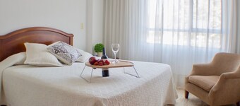 Portal del Rodeo ApartaHotel - Arkadia Mall