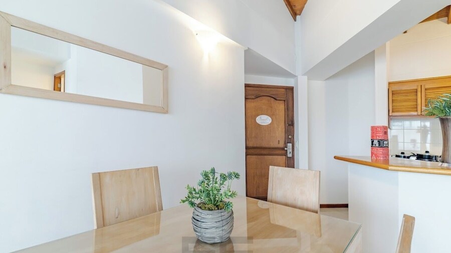 Aparta Hotel Portal del Rodeo