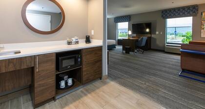 Hampton Inn & Suites Wilder