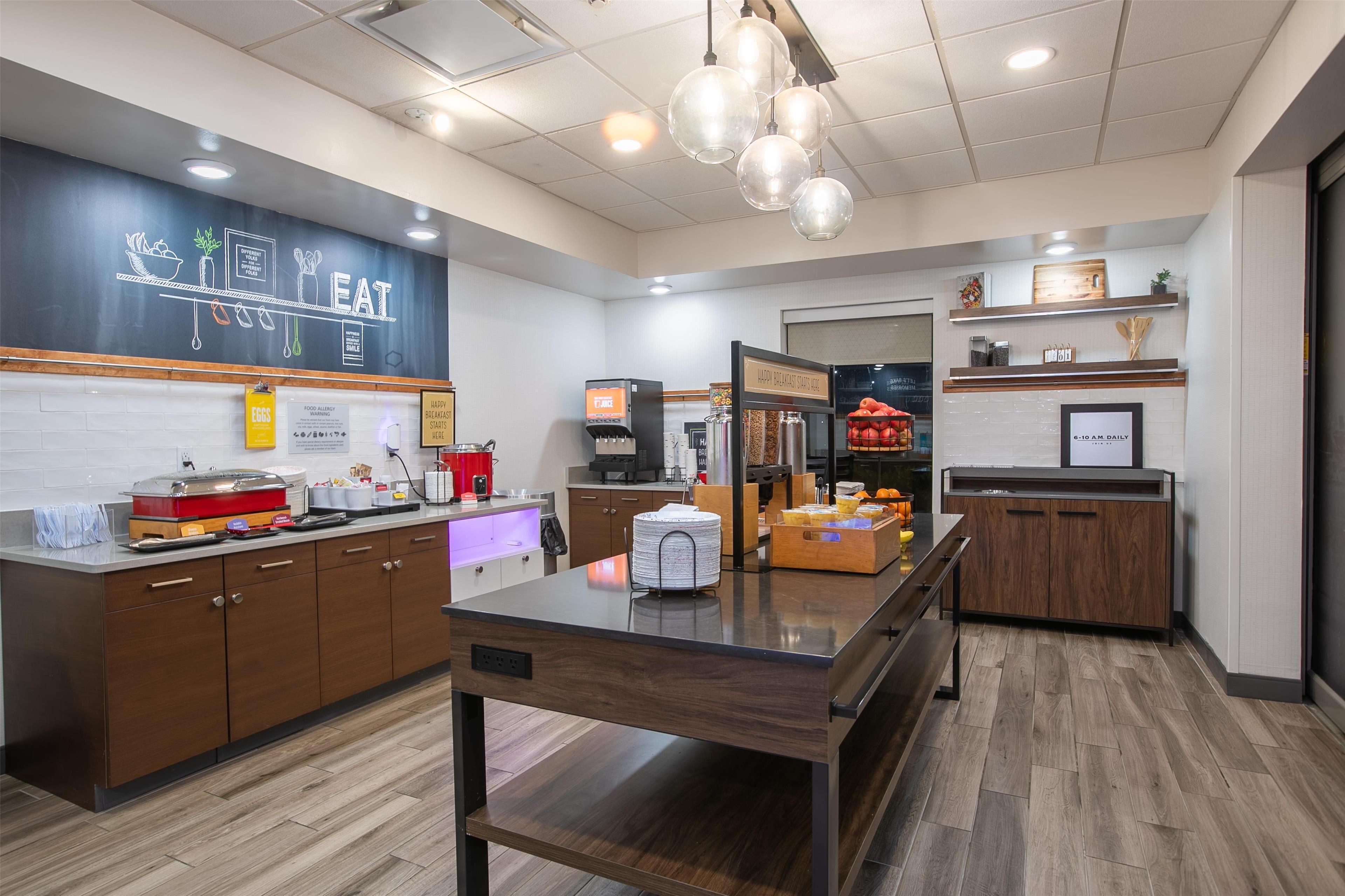 free daily self-service breakfast