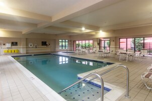 Una piscina techada