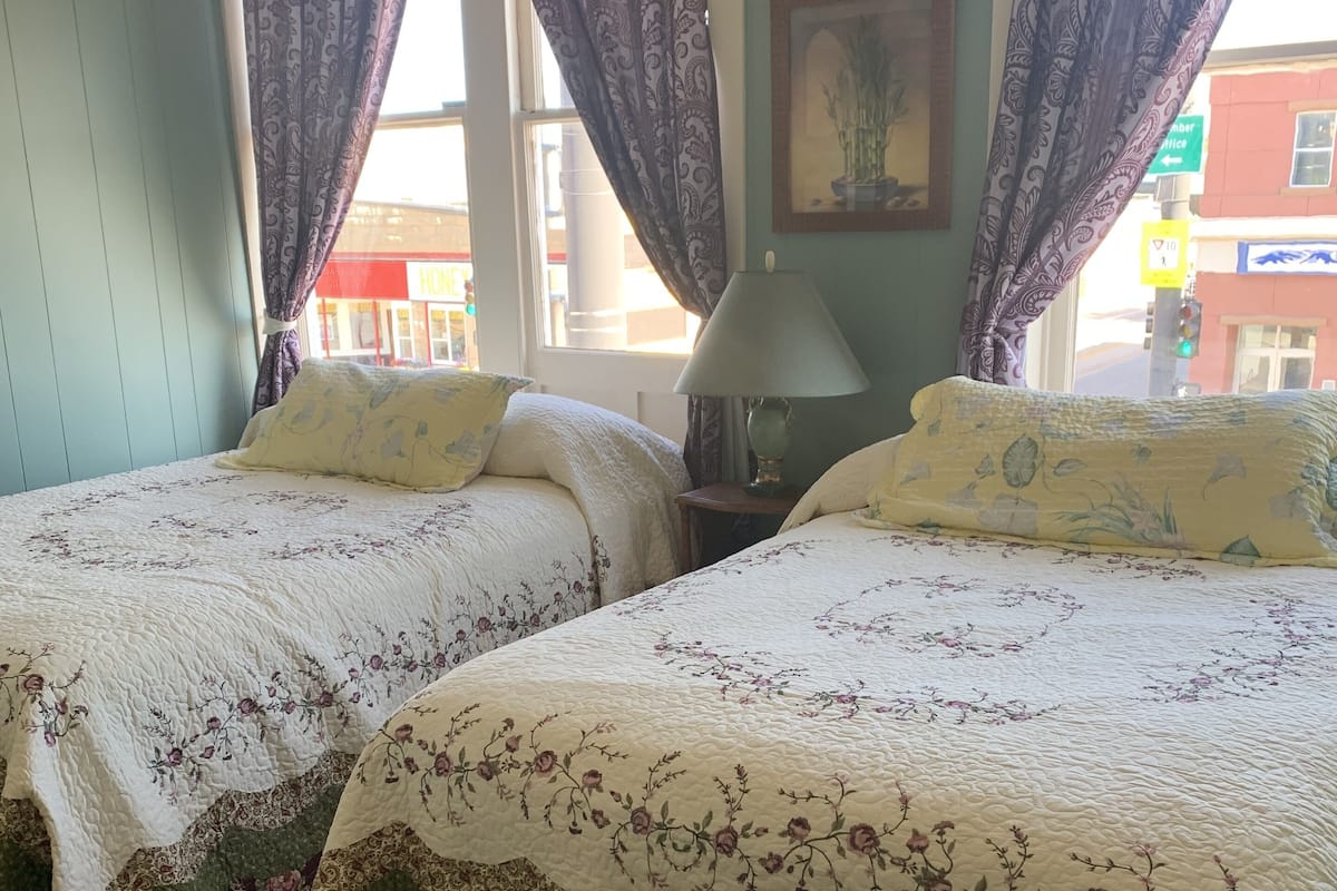 Family Suite, 2 Bedrooms | Premium bedding, desk, iron/ironing board, free WiFi