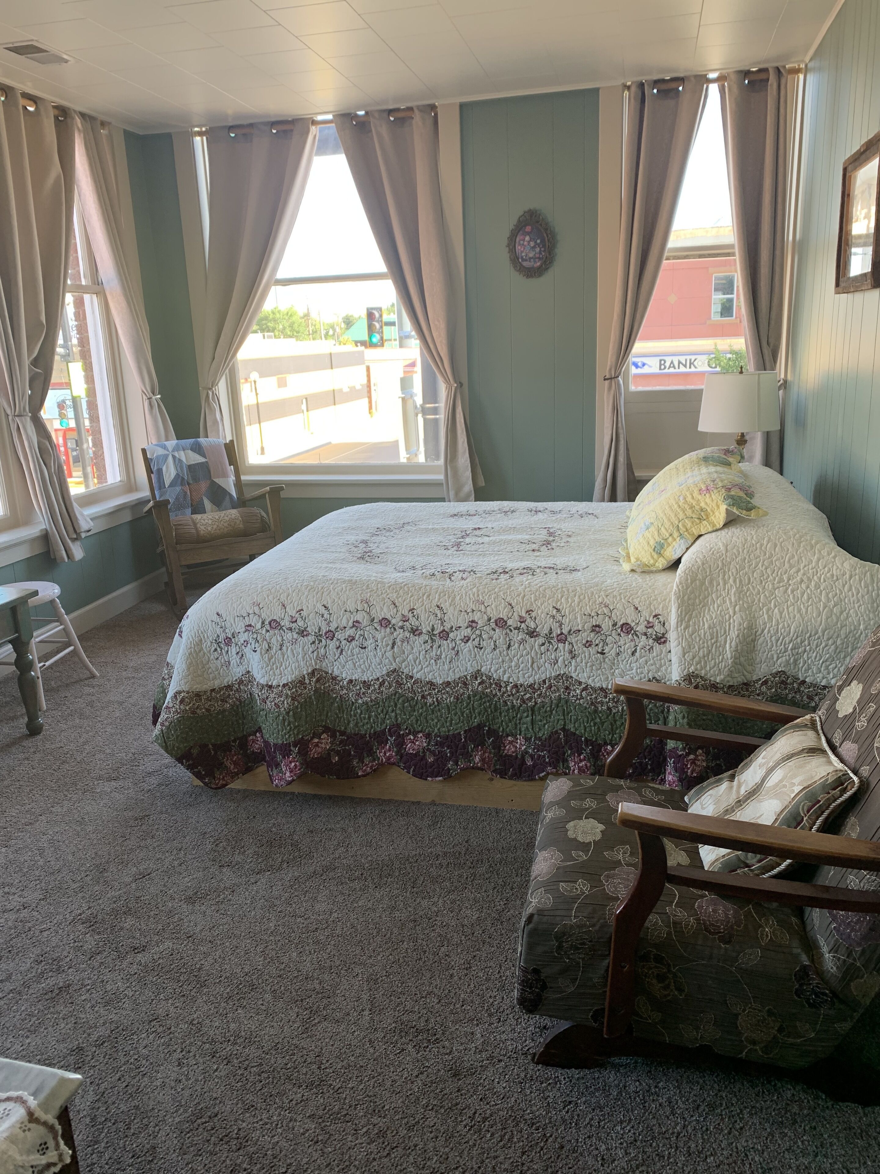 Family Suite, 2 Bedrooms | Premium bedding, desk, iron/ironing board, free WiFi