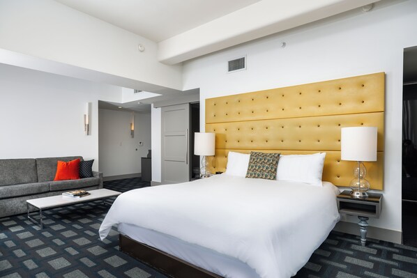 Head Honcho | Hypo-allergenic bedding, down comforters, memory foam beds, in-room safe