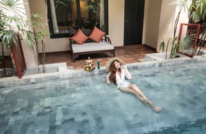 Deluxe Lanna Plunge Pool Access | Camas con pillow-top, caja de seguridad en la habitación y escritorio 