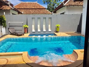 Außenpool, geöffnet von 07:00 Uhr bis 21:30 Uhr, Cabañas (kostenlos)