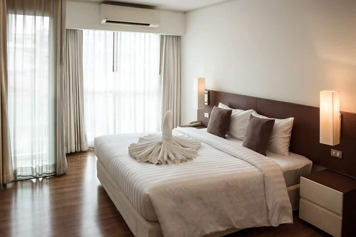Minibar, in-room safe, soundproofing, iron/ironing board (on request)