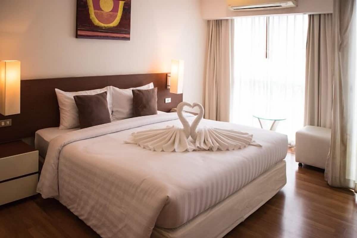 Minibar, in-room safe, soundproofing, iron/ironing board (on request)