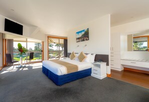 Penthouse | Egyptian cotton sheets, individually decorated, individually furnished - South Pacific Resort Hotel (Norfolk Island)