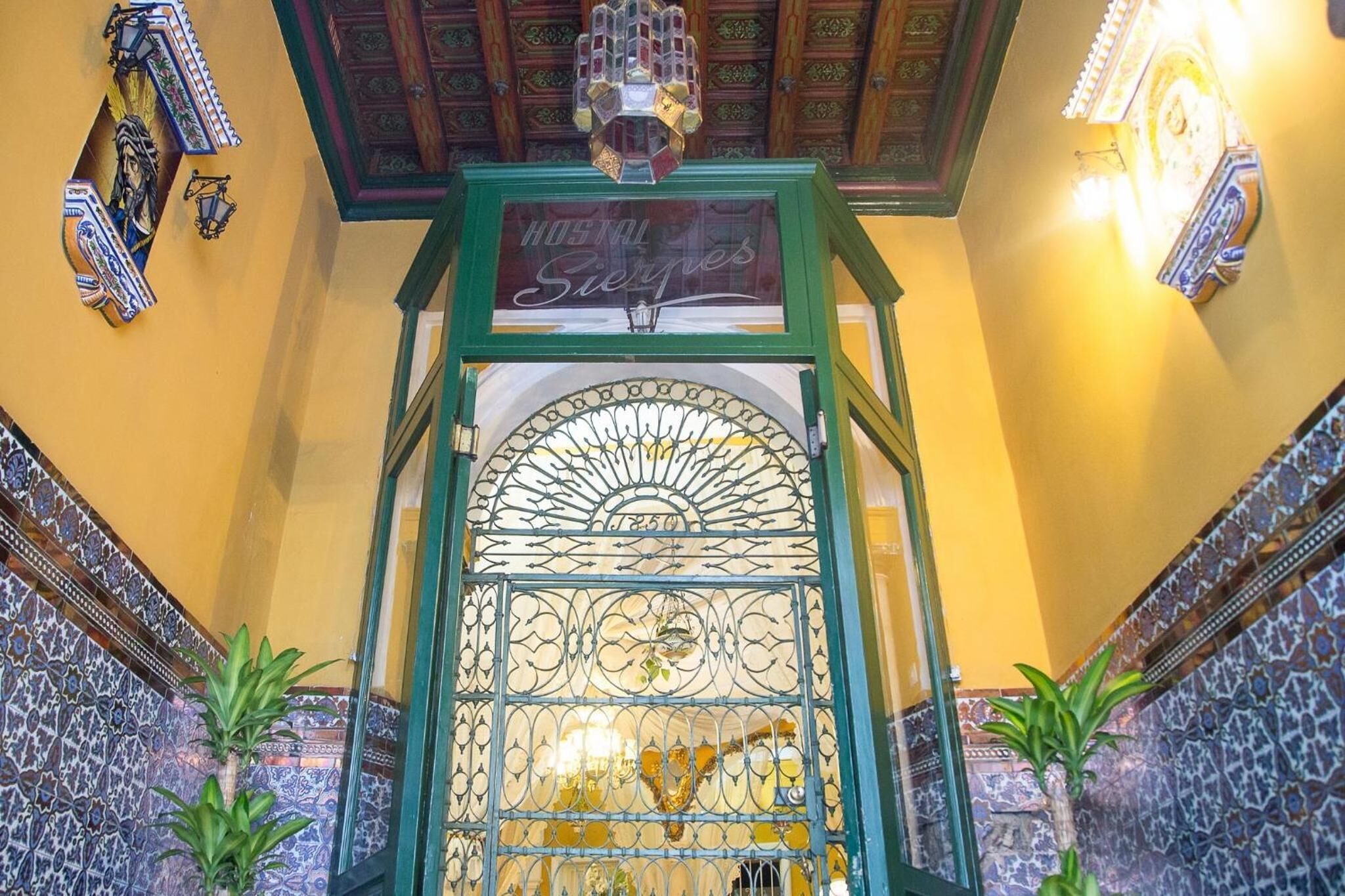 Foto - Hostal Sierpes