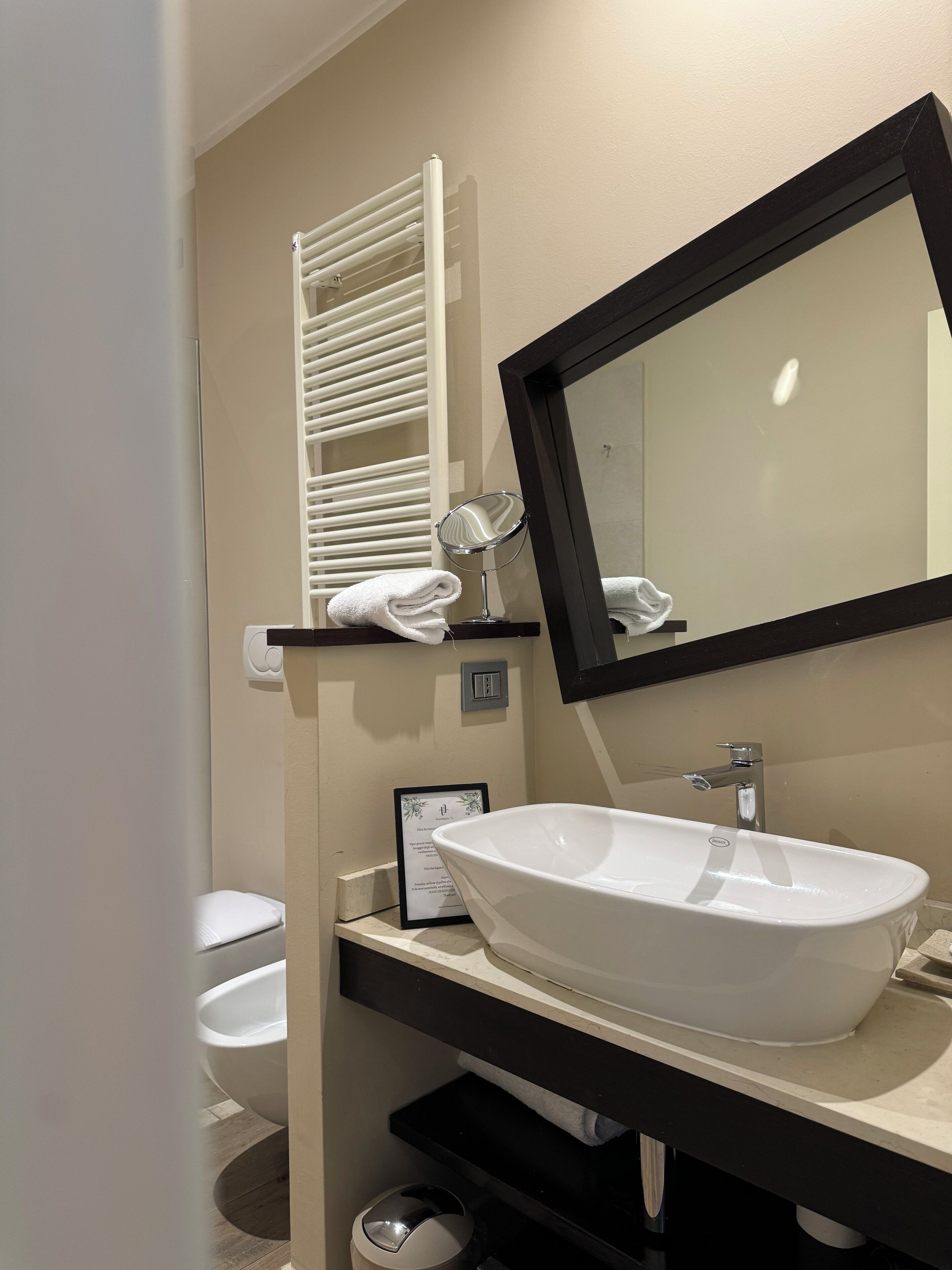 superior double or twin room | bathroom | free toiletries, hair dryer, slippers, bidet