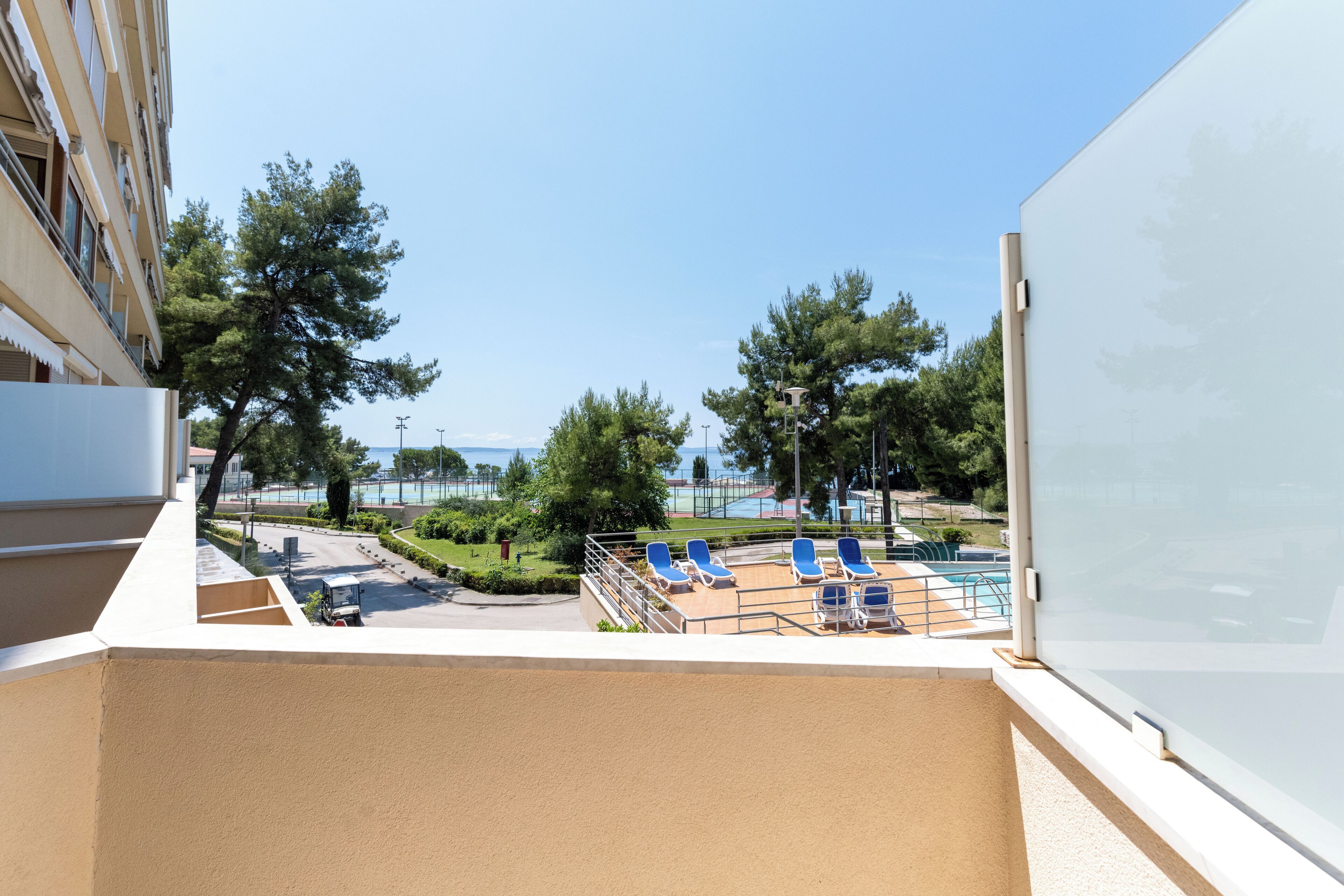 Familienapartment, 2 Schlafzimmer, Balkon | Ausblick vom Zimmer