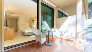 Basic Double Room, Terrace, Ground Floor | Terrace/patio
