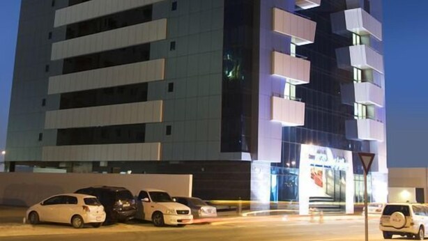 Unclassified image, 1 of 14, button - Avari Hotel Apartments (Dubai)
