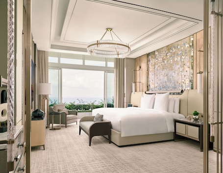 The Chairman Suite (3-Bedroom) | Egyptian cotton sheets, premium bedding, free minibar items. Marina Bay Sands