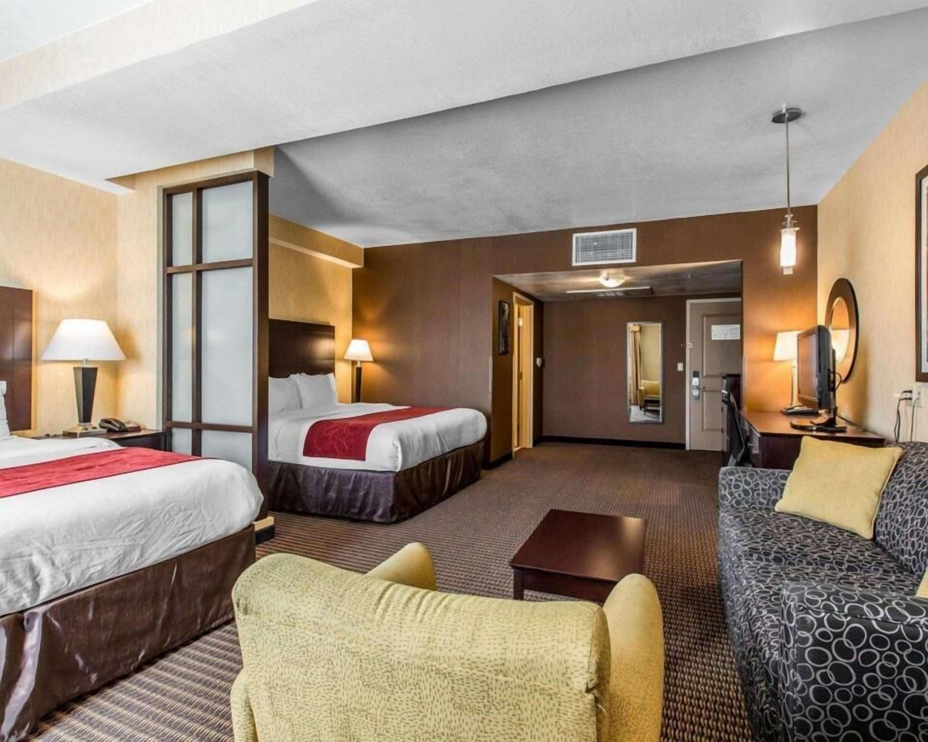 1 bedroom, pillow-top beds, individually decorated, desk