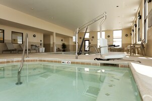 Una piscina techada