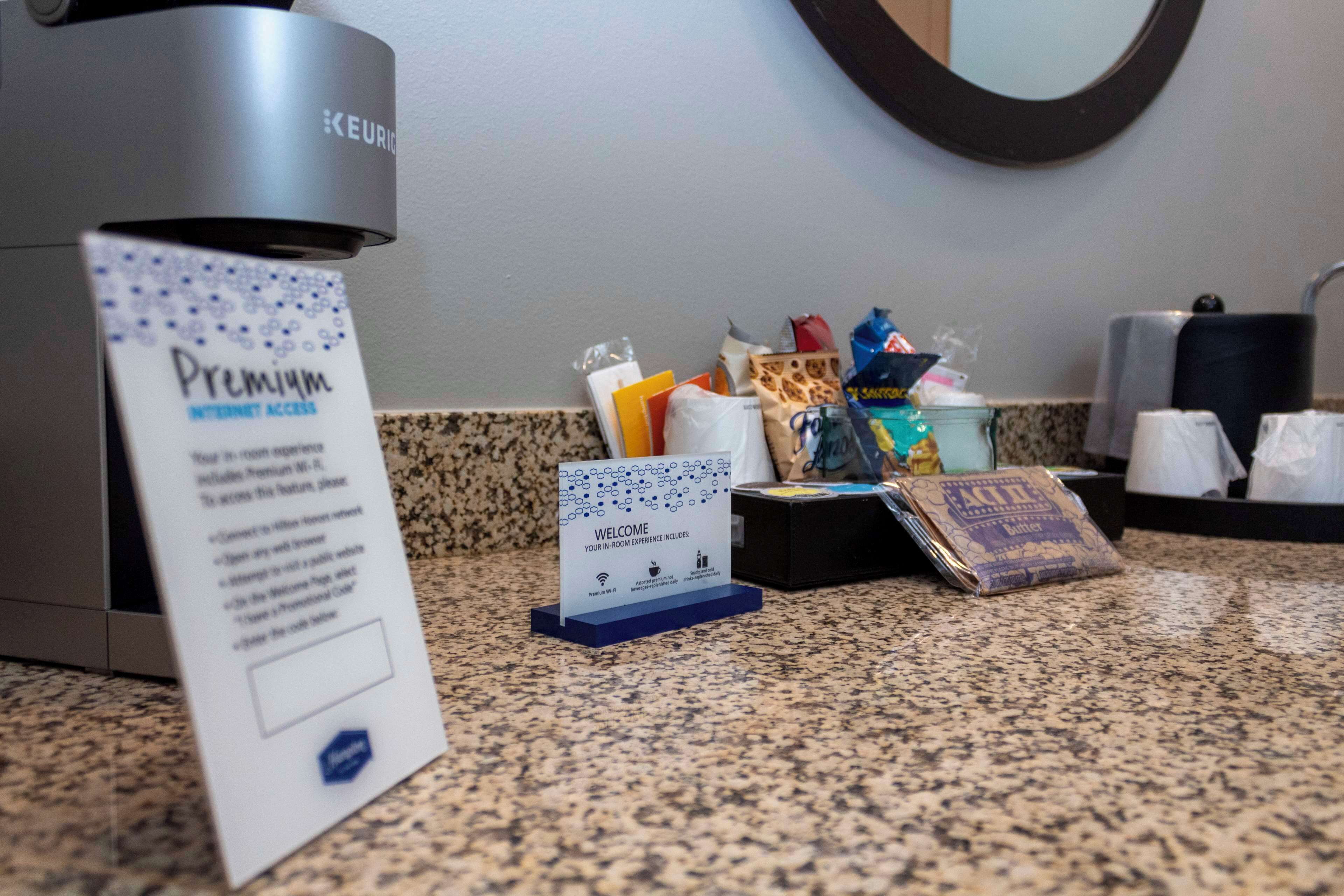 room, 1 king bed, non smoking (drinks and snacks) | in-room safe, laptop workspace, blackout curtains, iron/ironing board