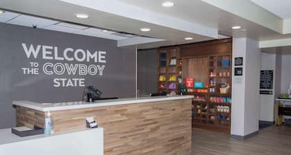 Hampton Inn & Suites Riverton