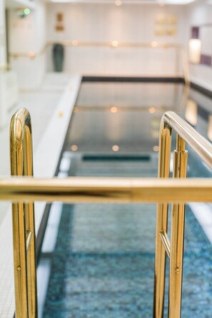 Indoor pool - Town Hall Hotel – Shoreditch (London)