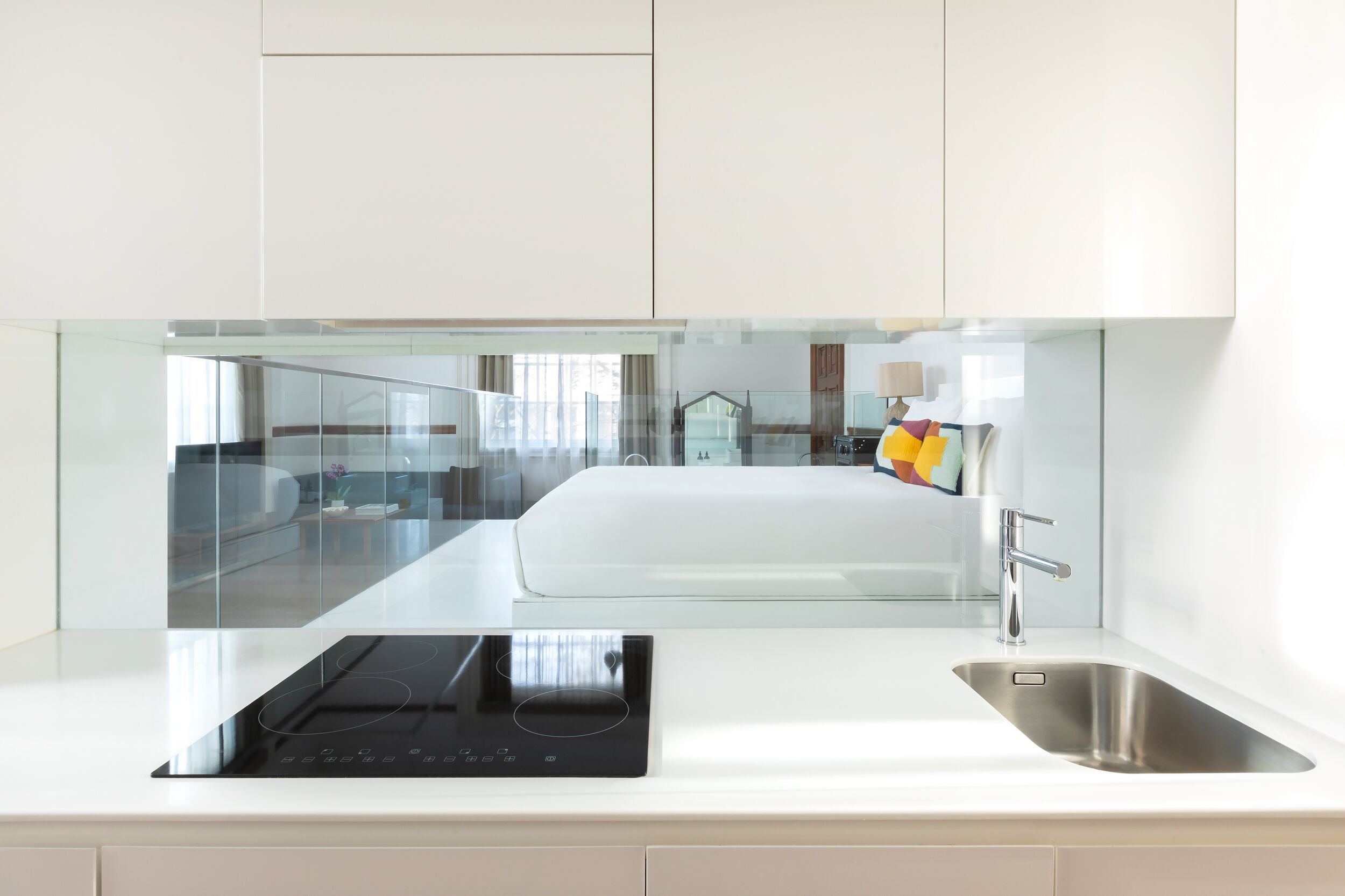 junior suite (signature mi - exds) | private kitchen | coffee/tea maker, electric kettle