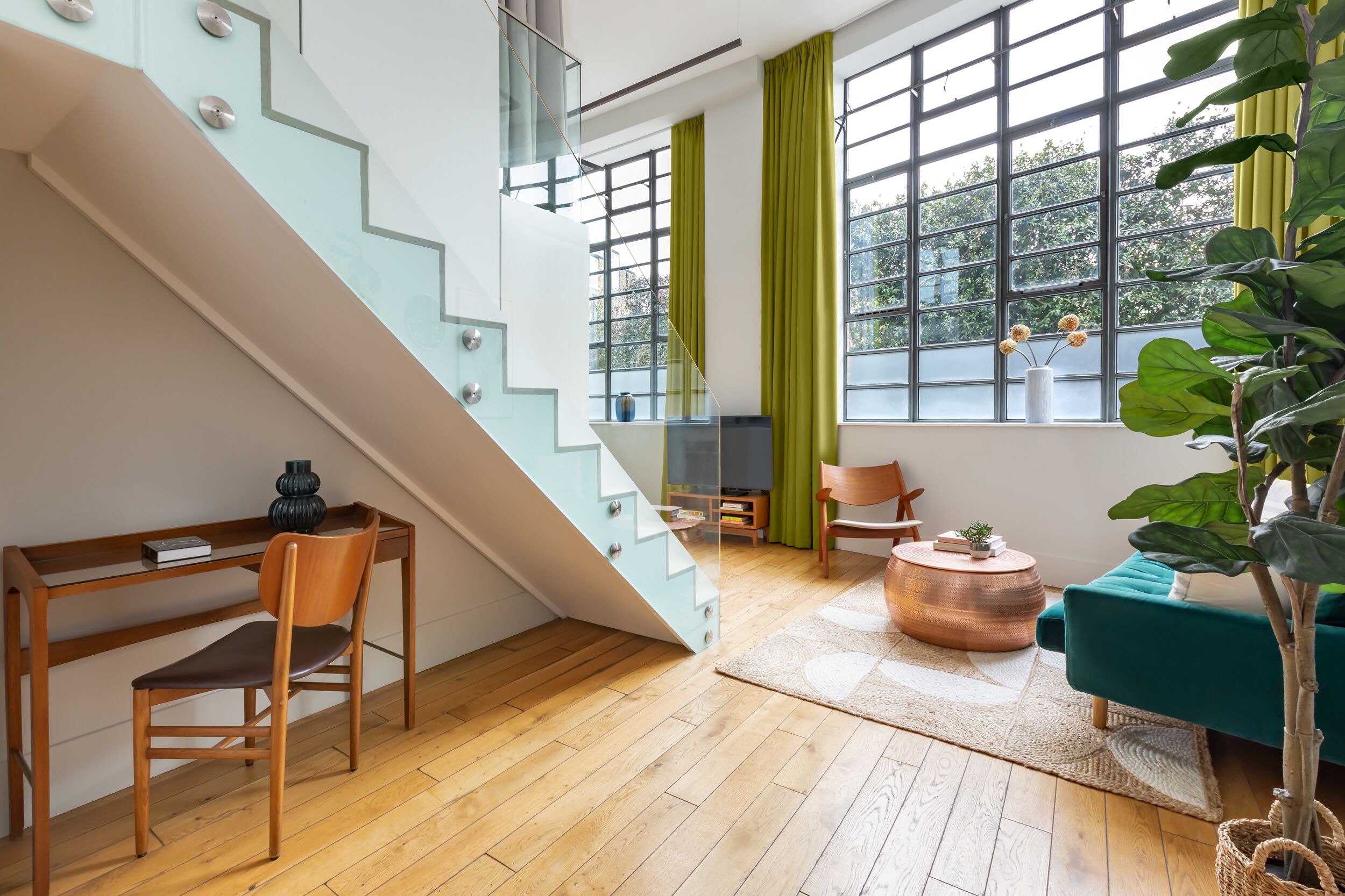 Signature Suite, 1 Bedroom | Hypo-allergenic bedding, in-room safe, individually furnished, desk