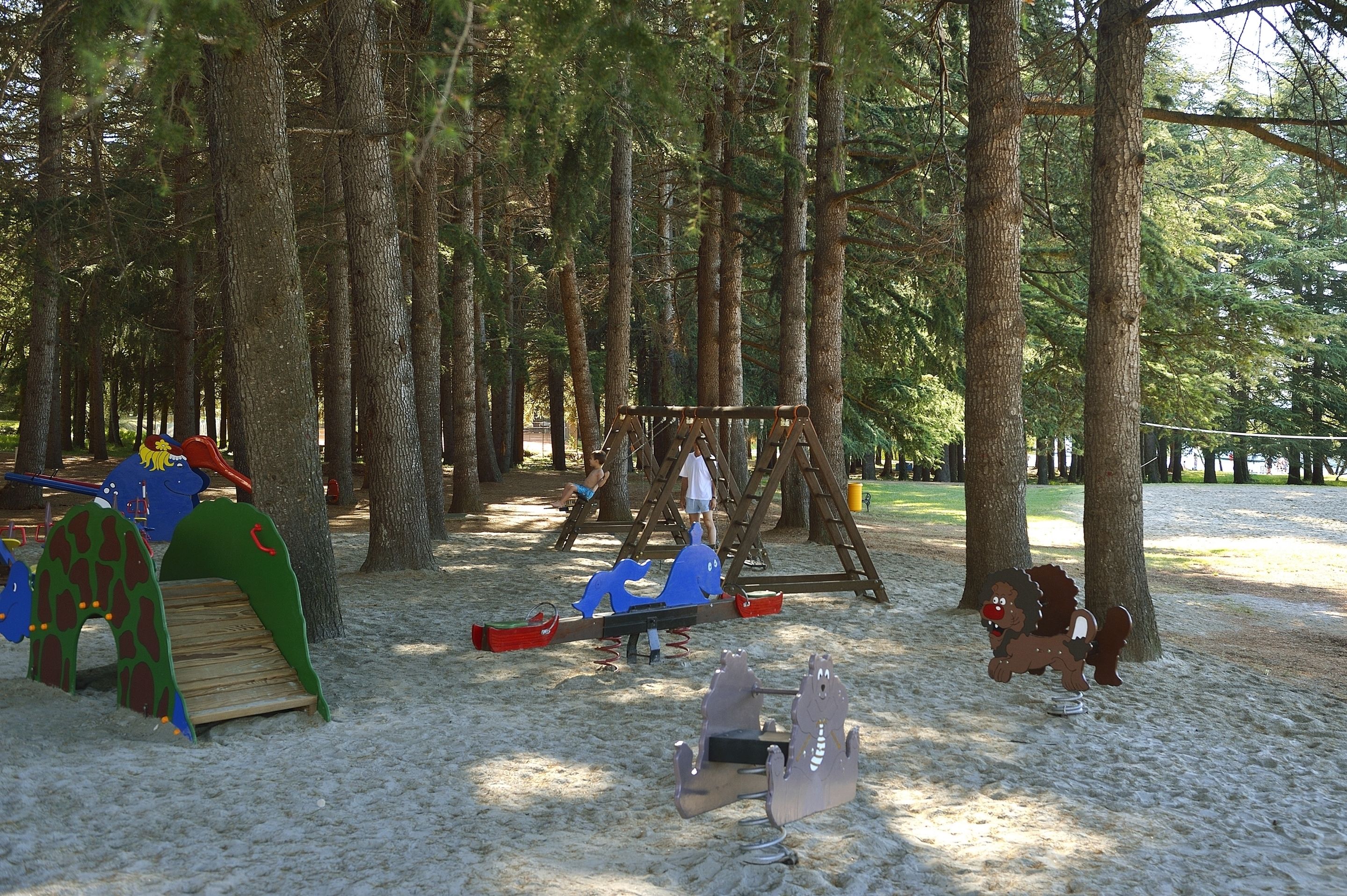 children’s play area – outdoor