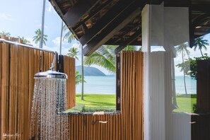 Deluxe Beachfront Villa | In-room safe, desk, blackout drapes, iron/ironing board - The Vijitt Resort Phuket (Rawai)