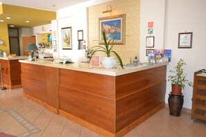 Reception - Mediterraneo (Cefalù)