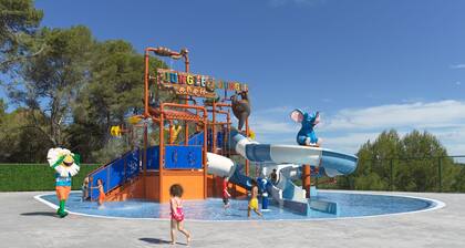 H10 Mediterranean Village