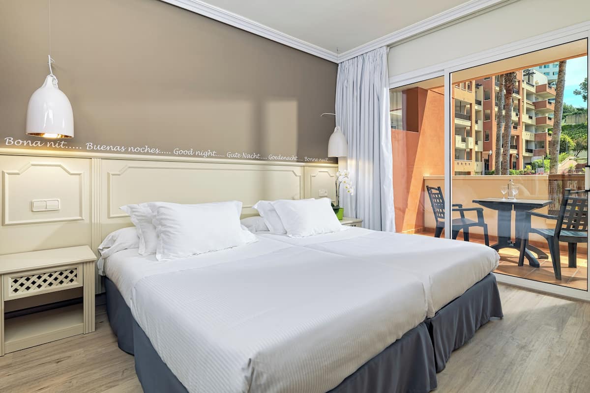 In-room safe, desk, cribs (free), WiFi (free)