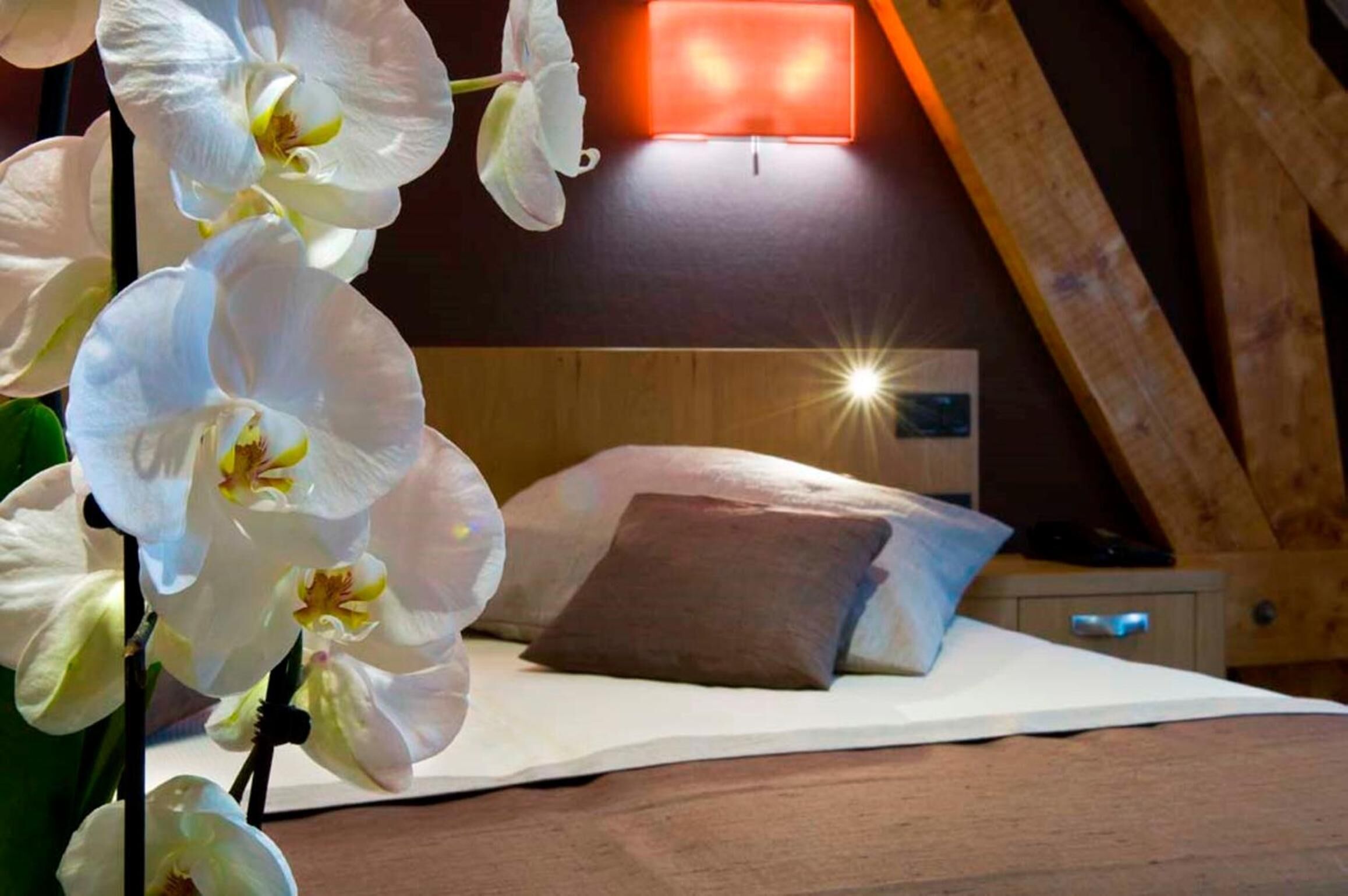 Superior Double or Twin Room | Premium bedding, minibar, desk, laptop workspace