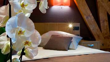 Superior Double or Twin Room | Premium bedding, minibar, desk, laptop workspace