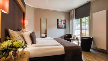 Superior Double or Twin Room | Premium bedding, minibar, desk, laptop workspace