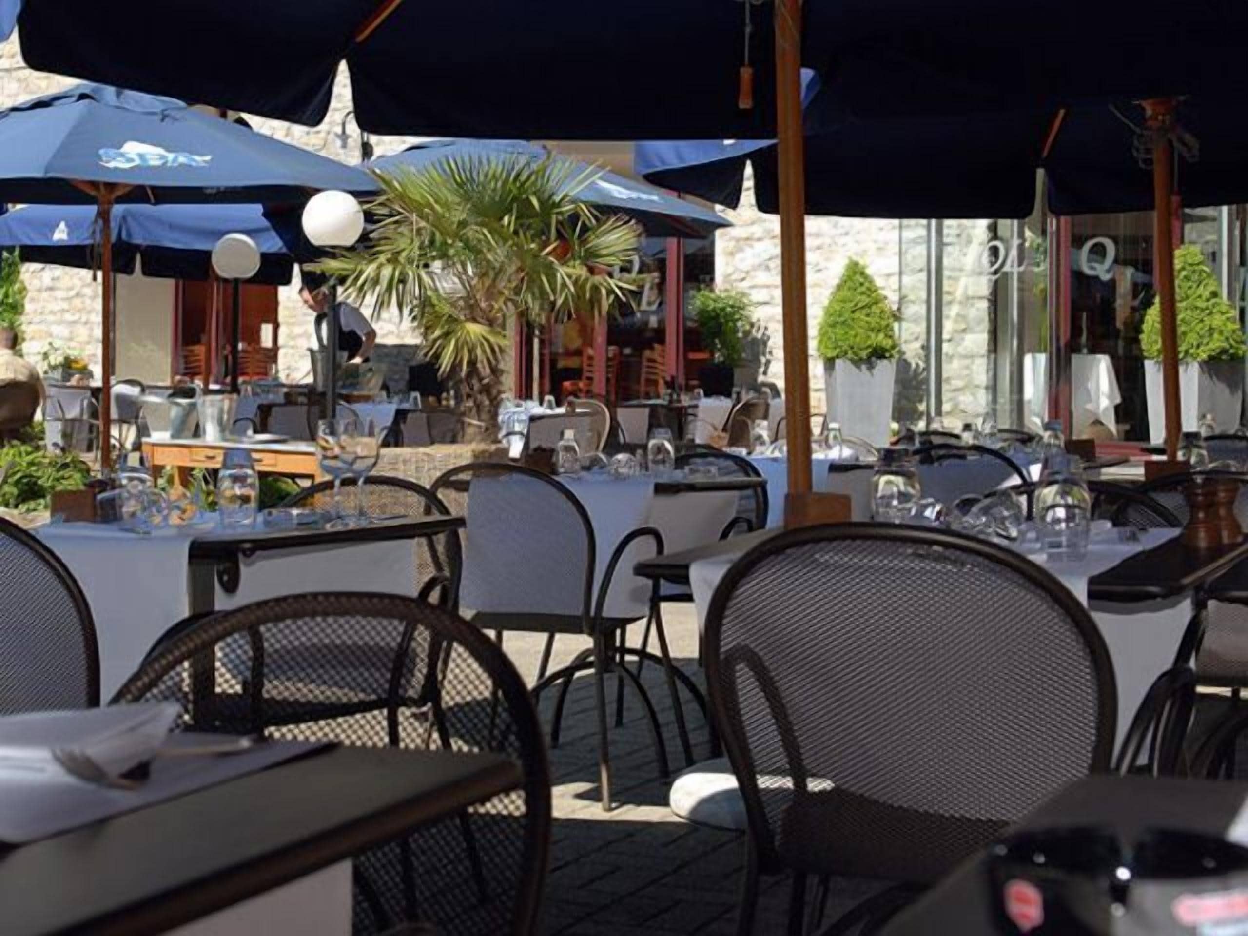 Lunsj og middag serveres, franske retter