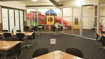 Aperto a pranzo e cena