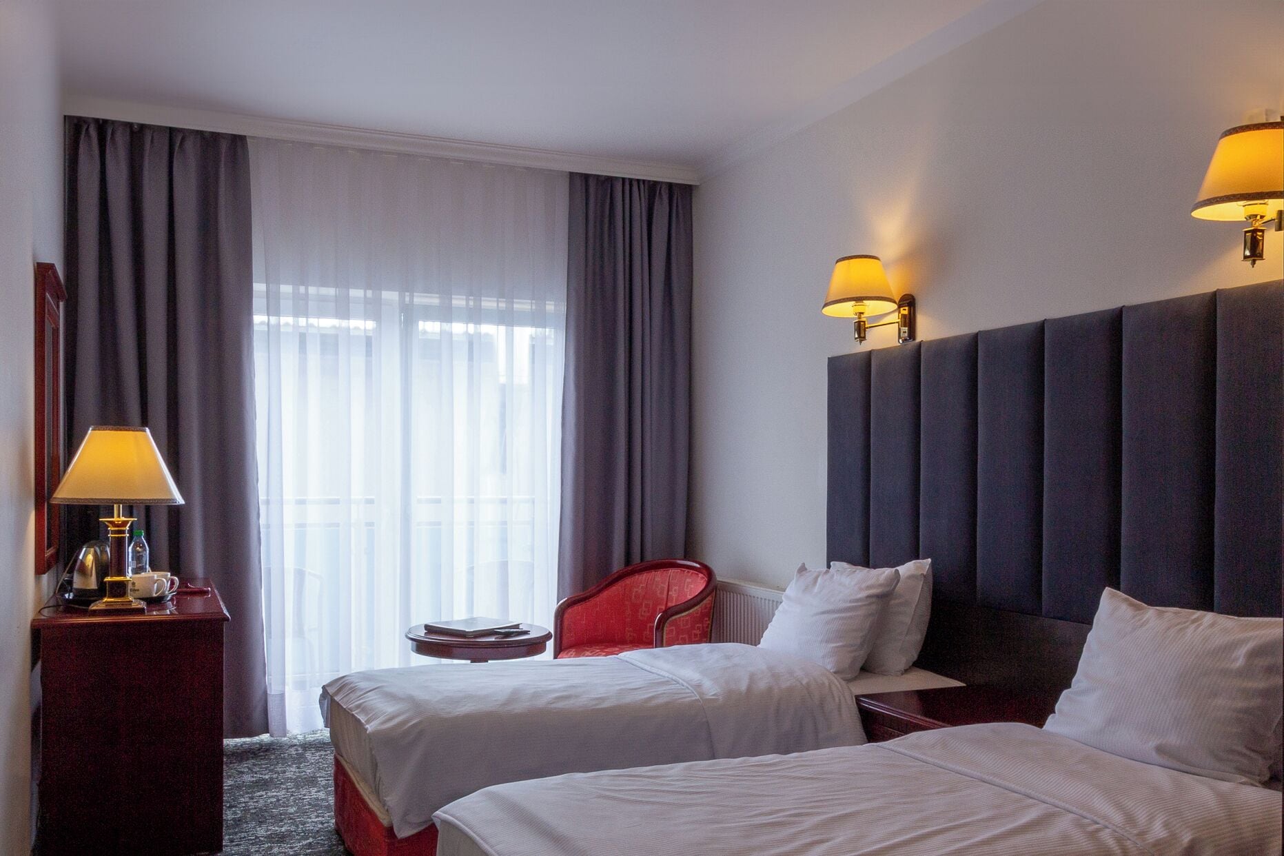 triple room | in-room safe, desk, laptop workspace, blackout curtains